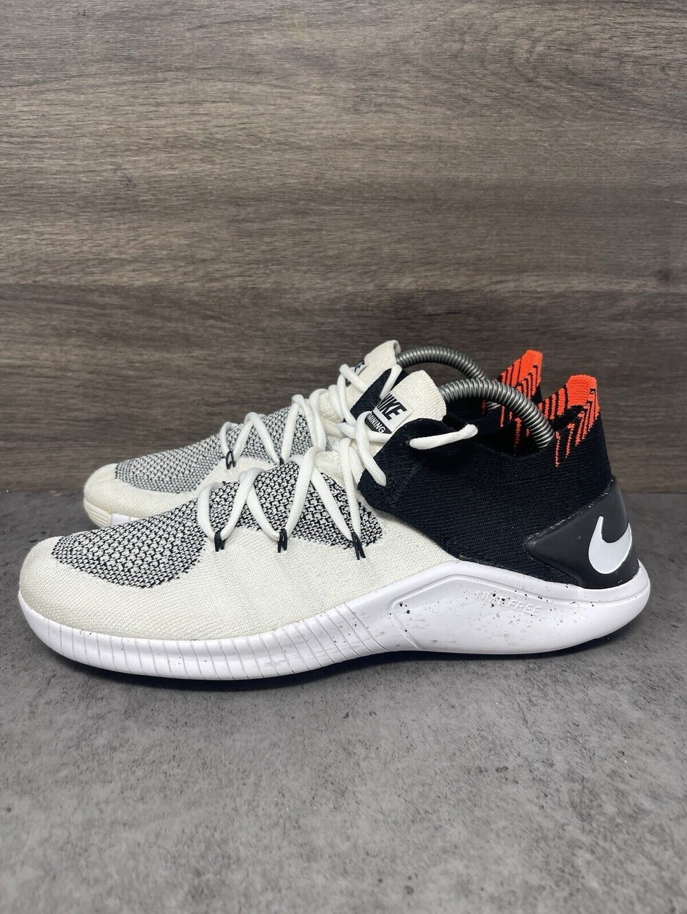 Nike Free TR Flyknit 3 Size 9 Womens White Black Training Shoes 942887-100